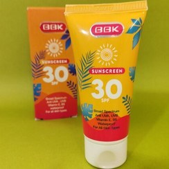 تصویر کرم ضد آفتاب بی رنگ ببک مدلspf30 