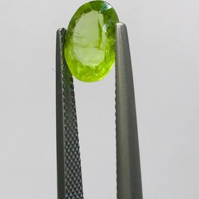 تصویر نگین زبرجد اصل سایز 10*8 