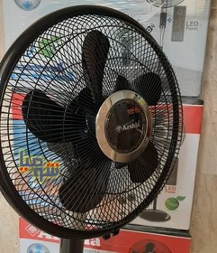 تصویر پنکه ایستاده عرشیا مدل SF-2861A با کنترل از راه دور و ۱۰ پره 