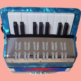 تصویر آکاردئون آبی 