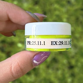 تصویر رنگ گریم زرد شبرنگ سیلک کد ۰۲ 