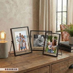 تصویر قاب عکس رومیزی ساده و مدرن مشکی 