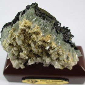 تصویر سنگ راف اپیدوت کد 2697 