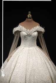 تصویر لباس عروس مدل گل نرگس 