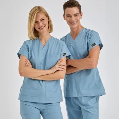 تصویر اسکراب پزشکی خاکستری دودی مدل دکتر گریز چیزگی (پارچه نازک) 