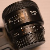 تصویر لنزهای نیکون 85 میلی متر f / 1.8D فوکوس خودکار Nikkor برای دوربین های SLR دیجیتال نیکون - ثابت Nikon 85mm f/1.8D Auto Focus Nikkor Lens for Nikon Digital SLR Cameras - Fixed