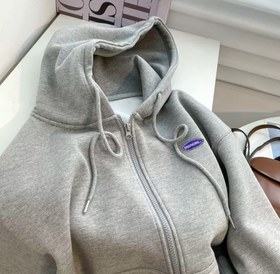 تصویر سویشرت ساده 