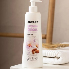 تصویر لوسیون بدن آگرادو مدل روغن بادام حجم 400 میلی لیتر Agrado argan Body Lotion 400ml