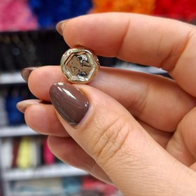 تصویر دکمه دفرمه - طلایی / سایز 1 