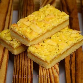 تصویر شیرینی بادام عسلی 