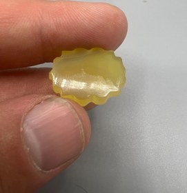 تصویر عقیق زرد شرف الشمس | تراش خاص شمسه 