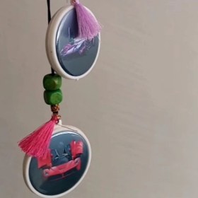 تصویر پیکسل آویز ماشین 