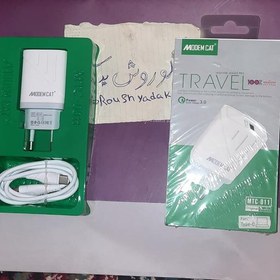 تصویر شارژر دیواری گوشی برند مودم کت به همراه کابل usb-c فست شارژ خروجی تا 12 ولت و سوپرفست شارژ 