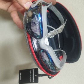 تصویر عینک شنا حرفه ای 