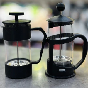 تصویر فروشگاه اسباب بازی بنا