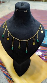 تصویر گردن بند سنگ عقیق 