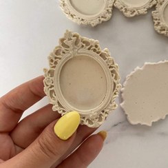 تصویر قاب طرح منبت کاری قاب خام پلی استری مینیمال