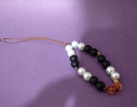 تصویر اویز گوشی 