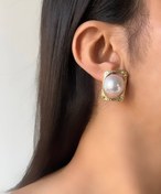 تصویر گوشواره طلایی مرواریدی 