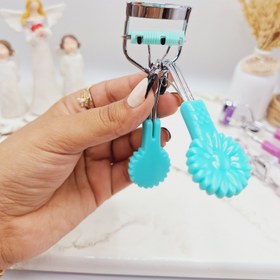 تصویر فرمژه شانه دار طرح گل 