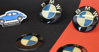 تصویر آرم رینگ بی ام و 1 