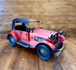 تصویر دکوری ماشین فلزی مدل کلاسیک 