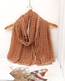 تصویر شال پلیسه دور عدسی پاییزه 