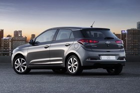 تصویر فیلتر هوا هیوندای i20 سال 2017 کد 28113-C8000 HYUNDAI i20