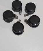 تصویر پک پنج عددی چرخ صندلی گردان 