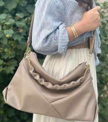 تصویر کیف شل مثلثی - موکا 