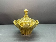 تصویر شکلات خوری بی پایه Sakura Villa Glass Golden