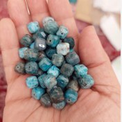 تصویر مهره سنگ آپاتیت باکسی مربعی سنگ اصل طبیعی 