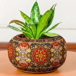 تصویر گلدان رومیزی نقش آکام چوب طرح ترکمن 