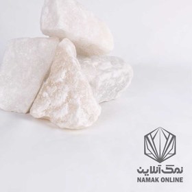 تصویر سنگ نمک قلوه‌ای 