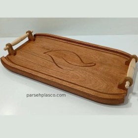 تصویر سینی چوبی با دسته گردو 