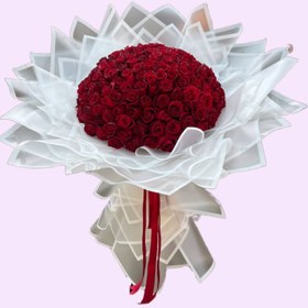 تصویر دسته گل رز قرمز100شاخه 