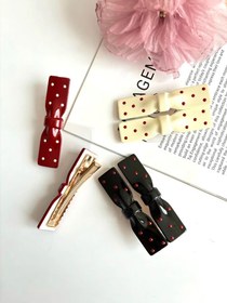 تصویر گیره انبری پاپیون خال خالی 