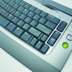 تصویر کیبورد بی سیم Microsoft Wireless Entertainment 7000 