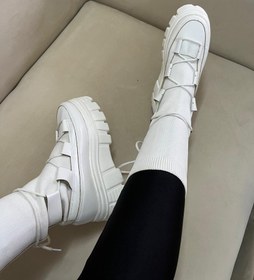 تصویر بوت جورابی - سفید / ۴۰ 