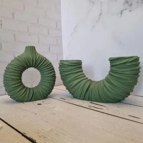 تصویر ست پلی استر گلدان و شمعدان 