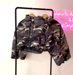 تصویر کاپشن پفی camouflage 