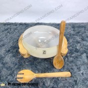 تصویر کاسه سالاد خوری شیشه ای شانا شیشه سفید با پایه، قاشق و چنگال چوبی 