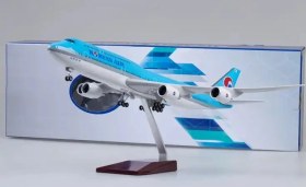 تصویر ماکت هواپیما بوئینگ 747 کره جنوبی | Airplane Model 1:150 Boeing 747-800 Korean Air 