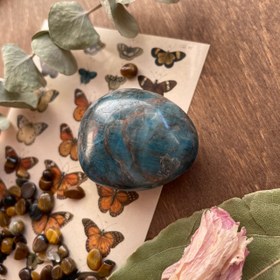 تصویر آپاتیت ۰۴ 