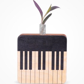 تصویر گلدان چوبی طرح پیانو 