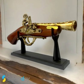 تصویر تپانچه دکوری کد ۴ 