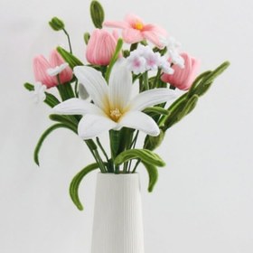 تصویر گلدان لاله و لیلیوم 