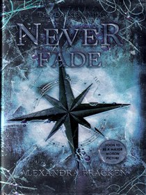 تصویر Never Fade - The Darkest Minds (کتاب رمان هرگز محو نشو اثر الکساندرا برکن به زبان انگلیسی) 