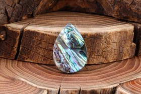 تصویر نگین اشکی صدف آبالون 