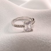 تصویر انگشتر زنانه نگین شفاف مستطیلی مدل RING 13101 